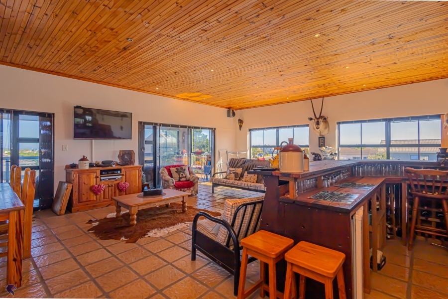 3 Bedroom Property for Sale in Country Club Western Cape